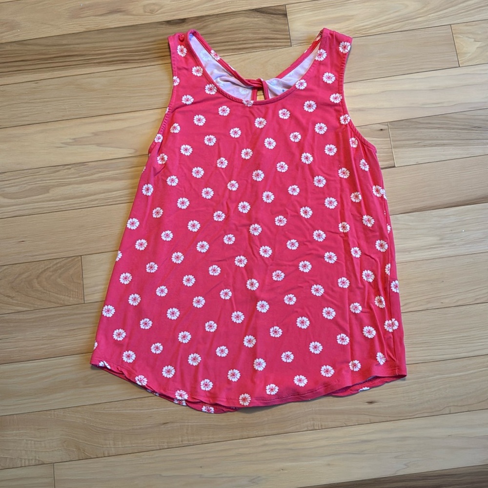 Market&Spruce tank